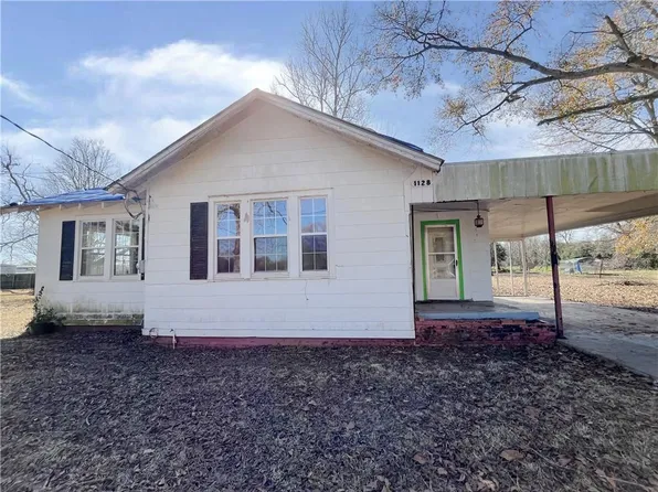1128 Sycamore St, Cottonport, LA 71327