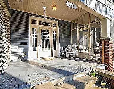 3rd image of 2617 Dillard St