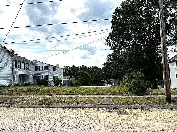 5th image of 413 6th St