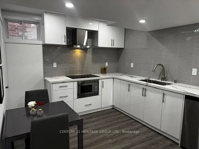 7 Larkfield Cres #2 — Photo 9