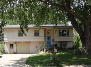 2005 Sunnyslope Dr, Red Oak, IA 51566