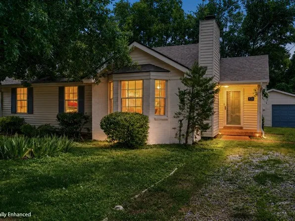 326 Raindrop Ln, Hendersonville, TN 37075