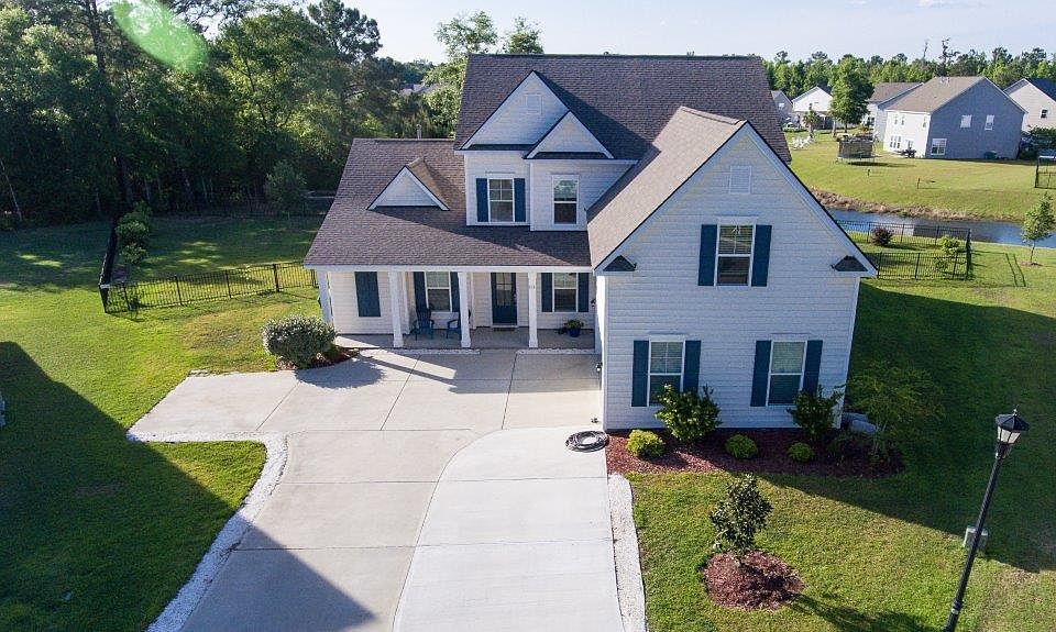 1st image of 115 Bridgeton Drive