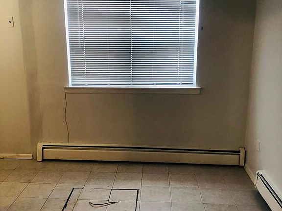 5th image of 2913 Morgan Ave #1