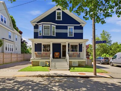 24 Thurston Ave, Newport, RI, 02840