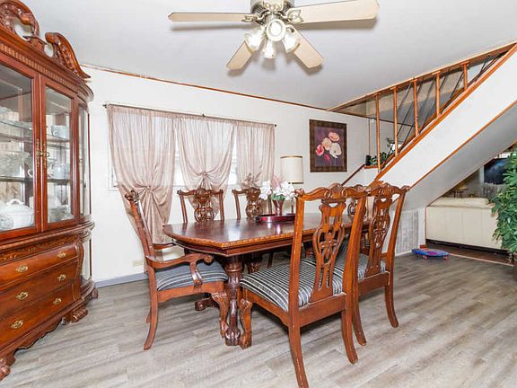 5th image of 311 Windsor St