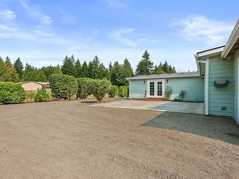 7182 N Van Decar Rd SE — Photo 36