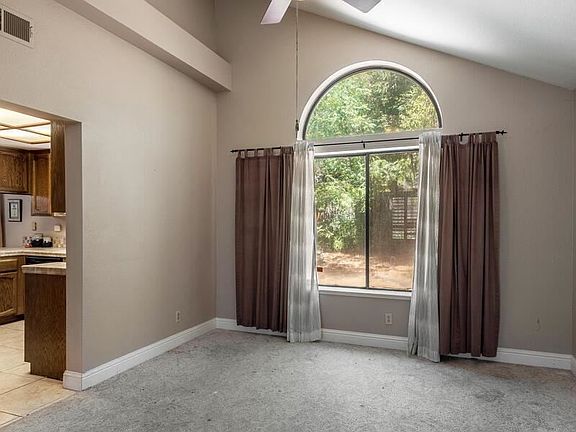 4th image of 8817 Bridgeshire Way