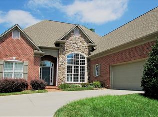 102 Spring Creek Ct, Winston Salem, NC 27106