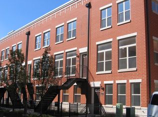 330 E 25th Pl #24, Chicago, IL 60616