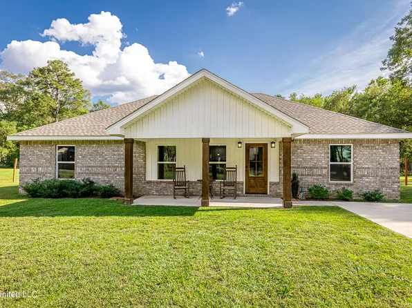 3100 Sam Kirkwood Rd, Moss Point, MS 39562