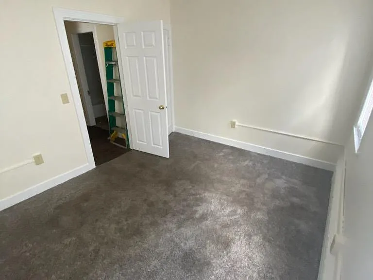 12 Clarke St #3 — Photo 10