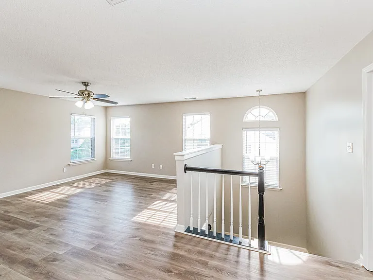 3608 Serendipity Dr — Photo 12