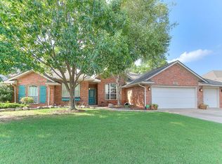 4005 Sheffield Ave, Edmond, OK 73034