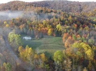 4927 Maplewood Rd, West Topsham, VT 05086