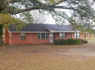 794 Brundidge St, Clio, AL 36017