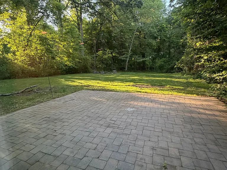 254 Sloan Ave — Photo 19