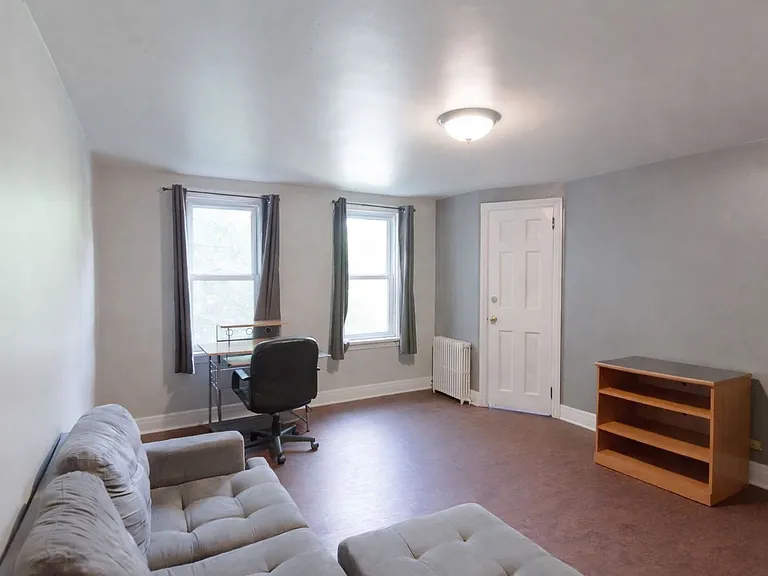 217 Columbia St — Photo 18
