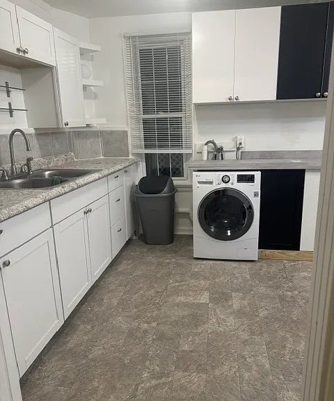 58 Elizabeth St #58 — Photo 1