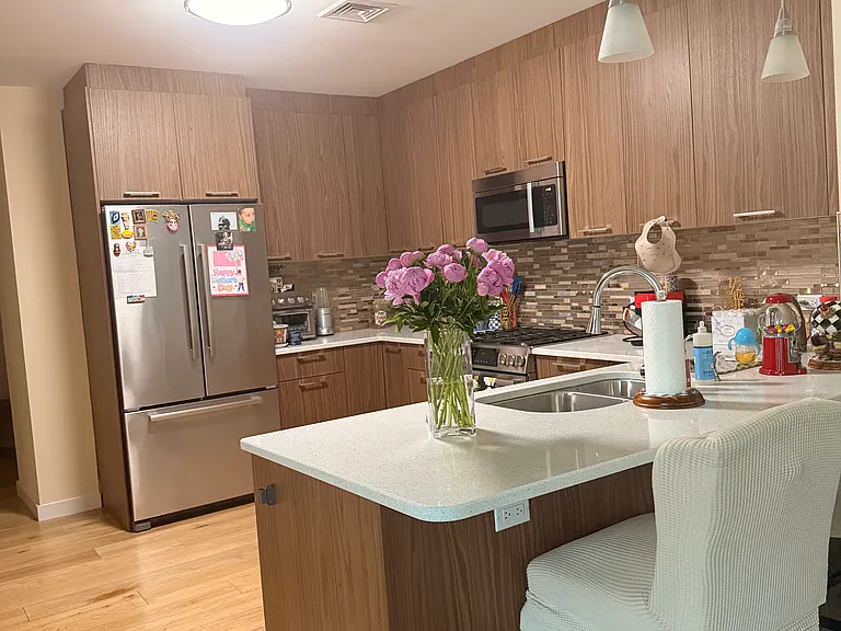 104 W End Ave #4A — Photo 3
