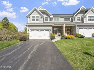 45 Lorenzo Dr, Troy, NY 12180
