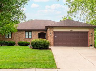 833 Francine Dr, Bartlett, IL