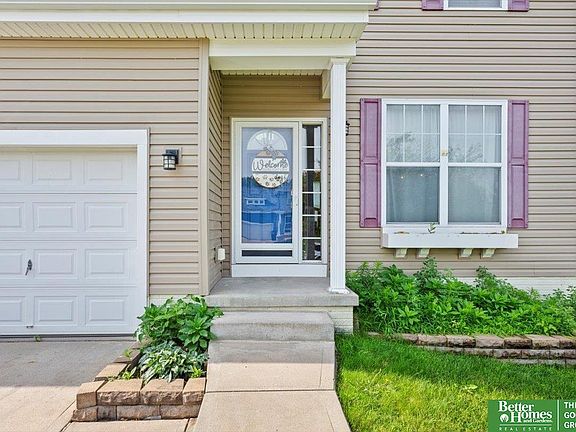 3rd image of 1113 Hardwood Dr