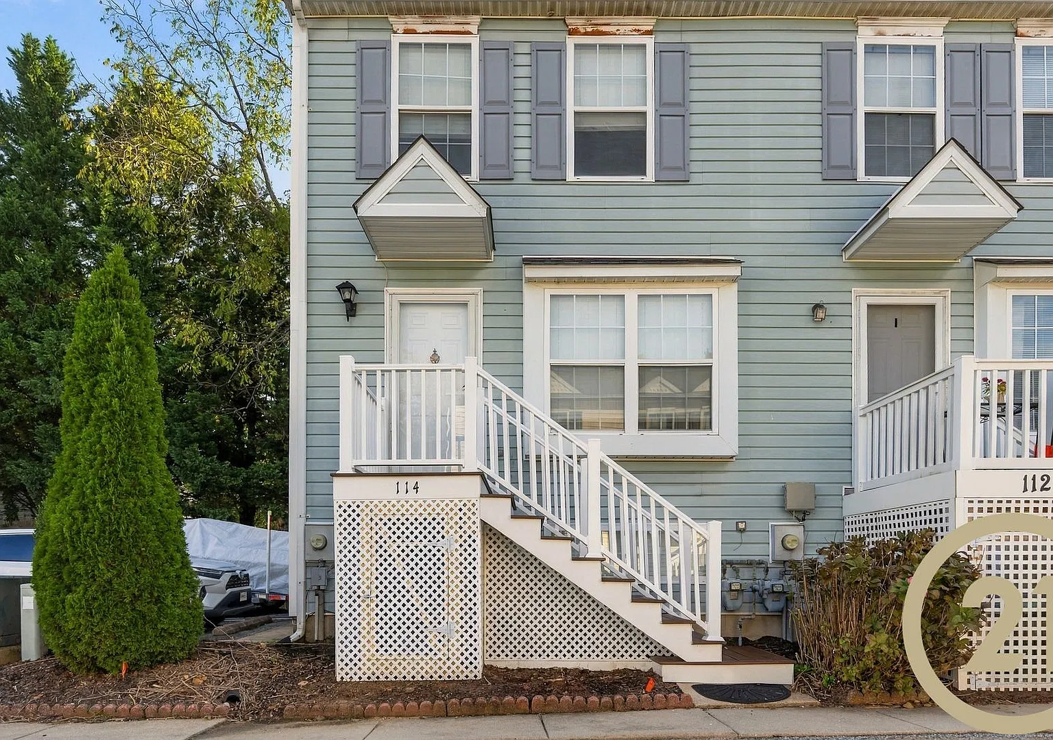 Beautiful Townhome 114 Gateway Drive Newark, DE 19711 — Photo 2
