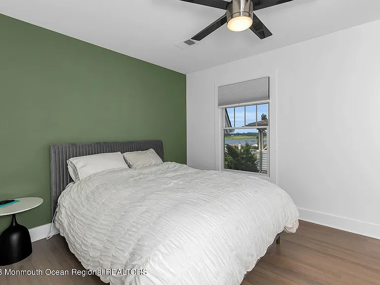 24 Park Rd — Photo 24