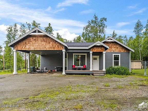 2nd image of 2029 S Leora Dr