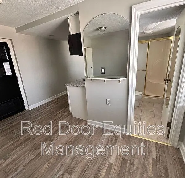 123 N Broad St #505 — Photo 4