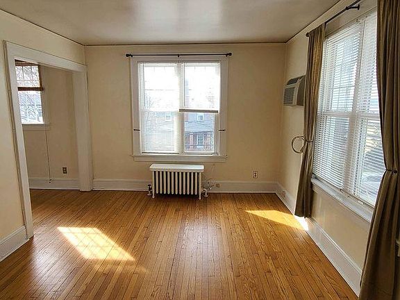 5th image of 10 Miller Ave Floor 2