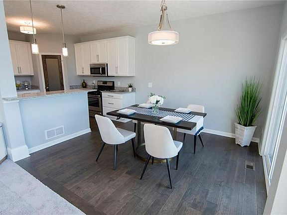 5th image of 3796 Retreat Dr #44