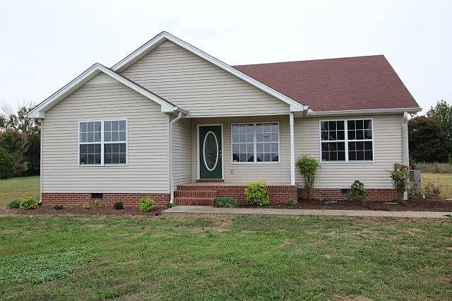 333 Lear Rd photo 1