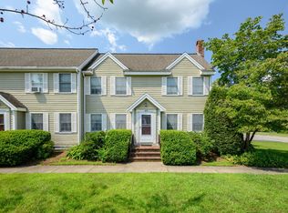 Townhouse Commons, East Bridgewater, MA 02333