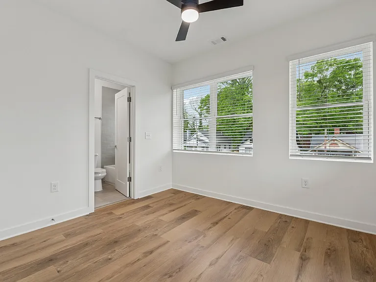 750 Cascade Pl SW #3 — Photo 4