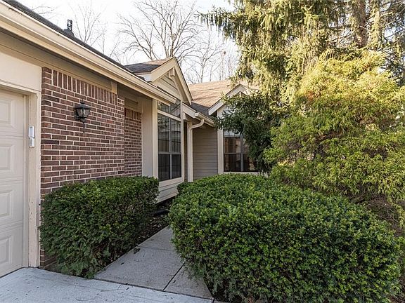 2nd image of 5303 Windridge Dr #172