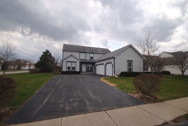 1st image of 243 E Littleton Trl
