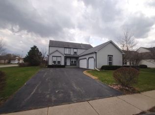 243 E Littleton Trl, Hainesville, IL 60030