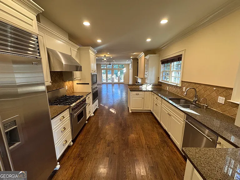 1092 McLynn Ave NE — Photo 11