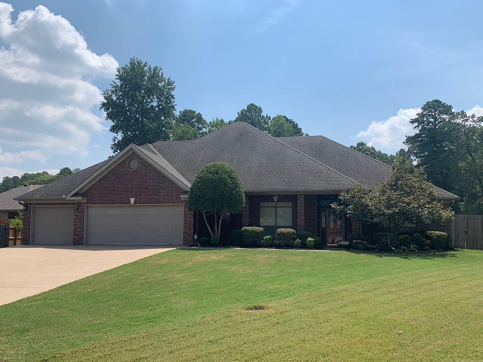 135 Limoges Ct, Maumelle, AR 72113 Zillow