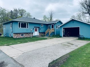 12 White St, Chateaugay, NY 12920