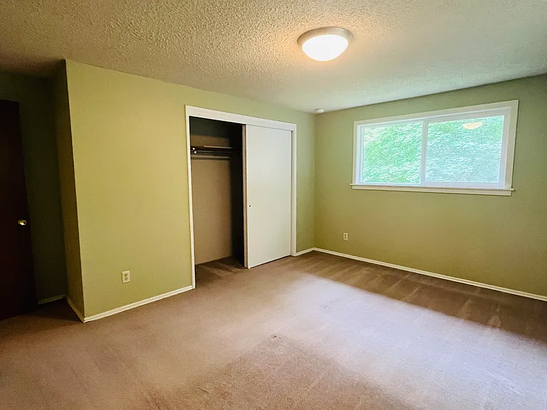 7131 NE Baker Hill Rd — Photo 16