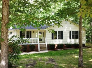 524 Rockvale Ct, Benson, NC 27504