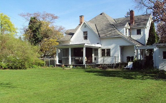 5th image of 707 Mount Vernon Ave
