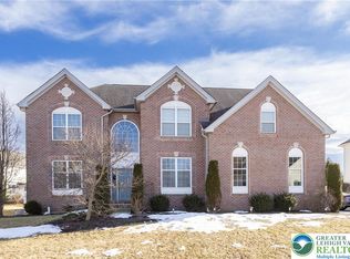 7266 Cedar Rd, Macungie, PA 18062