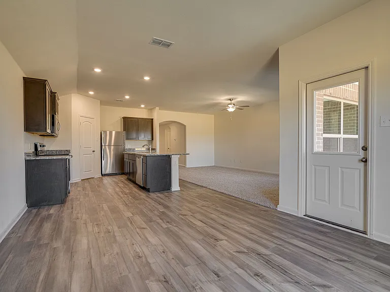 639 Arlington Park Ct — Photo 16