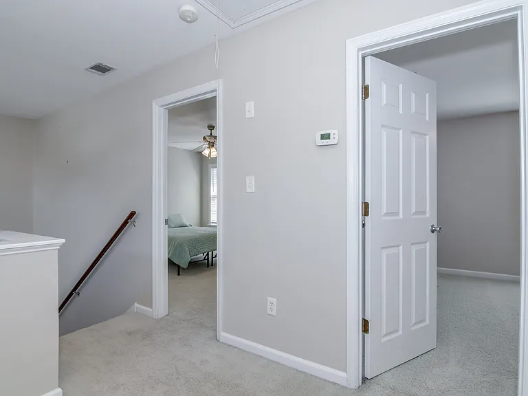 2044 Lillian Dr #1 — Photo 17