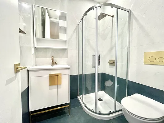 Rented by Doorway NYC, LLC | media 16