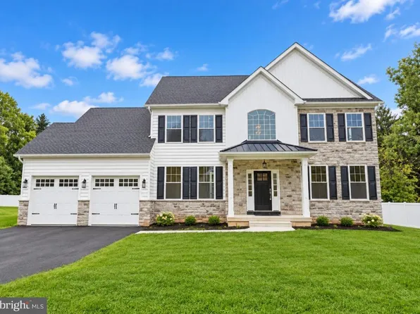 43 Davisville Rd, Southampton, PA 18966